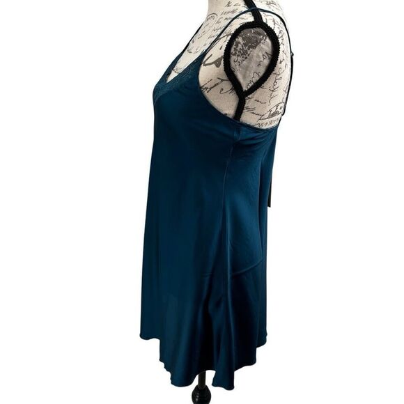 Ekouaer Sleeveless Satiny Chemise Gown Teal Green Size Small NWT - Picture 6 of 9